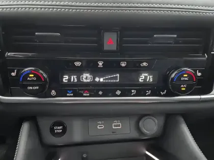 Photo 23 Nissan X-trail  e-POWER 204 ch