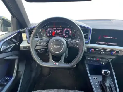 Photo 11 Audi A1  Sportback 35 TFSI 150 ch S tronic 7