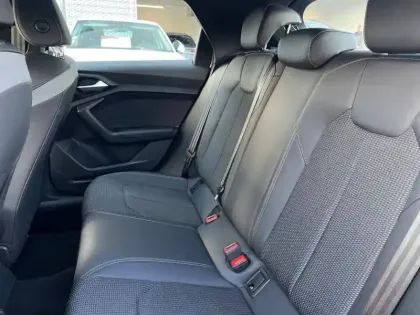 Photo 26 Audi A1  Sportback 35 TFSI 150 ch S tronic 7