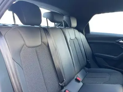 Photo 9 Audi A1  Sportback 35 TFSI 150 ch S tronic 7