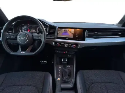 Photo 10 Audi A1  Sportback 35 TFSI 150 ch S tronic 7