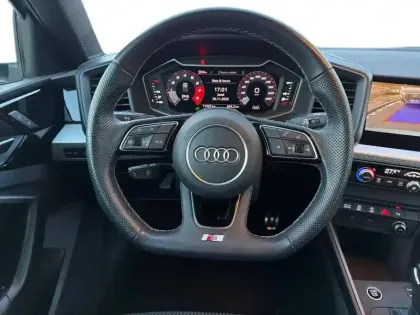 Photo 15 Audi A1  Sportback 35 TFSI 150 ch S tronic 7