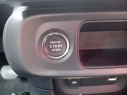 Photo 24 Citroën C3  PureTech 110 S&S EAT6