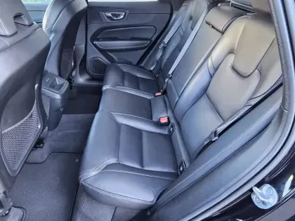 Photo 11 Volvo Xc60  B4 197 ch Geartronic 8