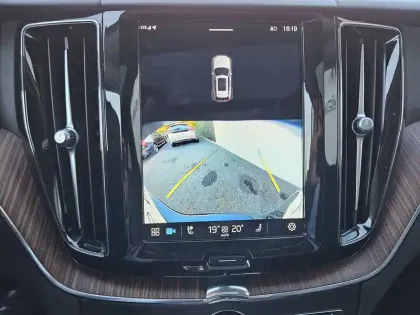 Photo 8 Volvo Xc60  B4 197 ch Geartronic 8