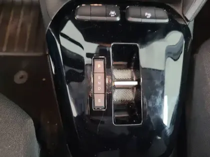 Photo 12 Opel Corsa  Electrique 136 ch & Batterie 50 kWh