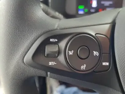 Photo 15 Opel Corsa  Electrique 136 ch & Batterie 50 kWh