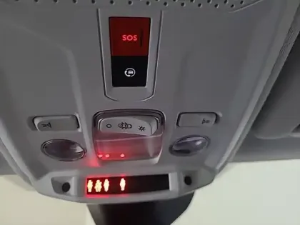 Photo 43 Opel Corsa  Electrique 136 ch & Batterie 50 kWh