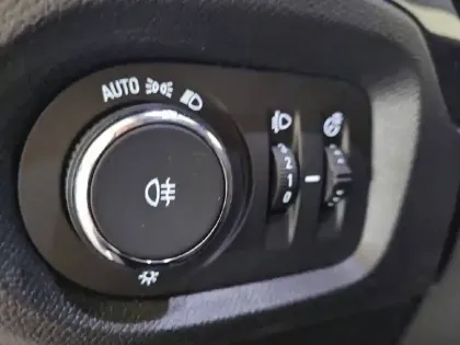 Photo 27 Opel Corsa  1.2 75 ch BVM5