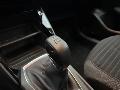 Photo 13 Peugeot 208  PureTech 75 S&S BVM5