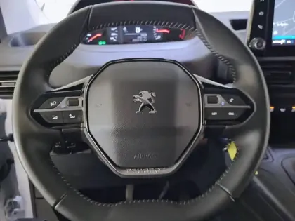 Photo 8 Peugeot Partner  FOURGON M 950 KG BLUEHDI 100 S&S BVM6