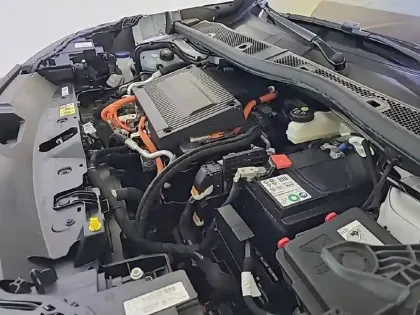 Photo 14 Peugeot 2008  Electrique 136 ch