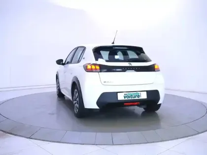 Photo 6 Peugeot 208  Electrique 50 kWh 136ch