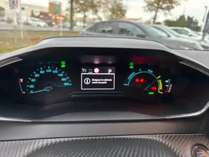 Photo 9 Peugeot 208  Electrique 50 kWh 136ch