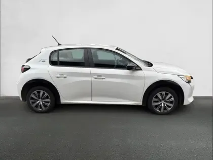 Photo 3 Peugeot 208  Electrique 50 kWh 136ch