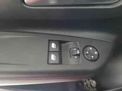 Photo 17 Opel Corsa  1.2 75 ch BVM5