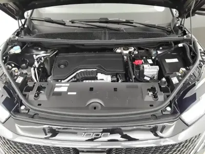 Photo 28 Peugeot 3008  Hybrid 136 e-DCS6