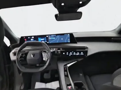 Photo 7 Peugeot 3008  Hybrid 136 e-DCS6