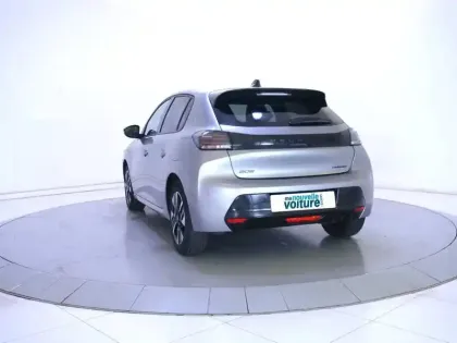 Photo 6 Peugeot 208  Hybrid 110 e-DCS6