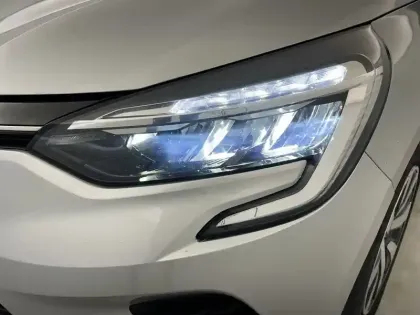 Photo 21 Renault Clio  TCe 90