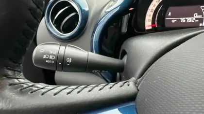 Photo 35 Renault Twingo  III TCe 95