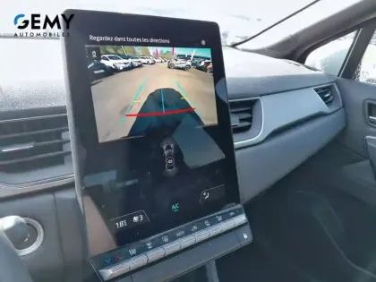 Photo 119 Renault Captur  E-Tech full hybrid 145 ch