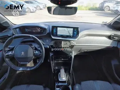 Photo 7 Peugeot 208  Electrique 50 kWh 136ch