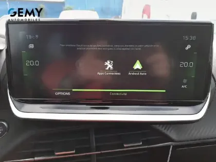 Photo 19 Peugeot 208  PureTech 100 S&S EAT8