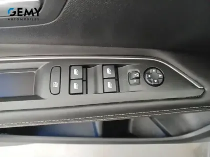 Photo 31 Peugeot 3008  1.2 Puretech 130ch S&S EAT6