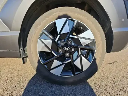 Photo 68 Hyundai Kona  Hybrid 141