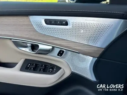 Photo 19 Volvo Xc90  T8 AWD Hybride Rechargeable 455 ch Geartronic 8 7pl