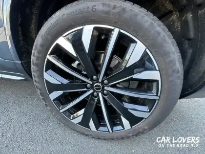 Photo 7 Volvo Xc90  T8 AWD Hybride Rechargeable 455 ch Geartronic 8 7pl