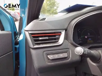 Photo 12 Renault Clio  E-Tech 140