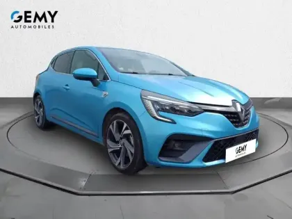 Photo 2 Renault Clio  E-Tech 140