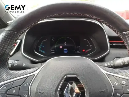 Photo 13 Renault Clio  E-Tech 140