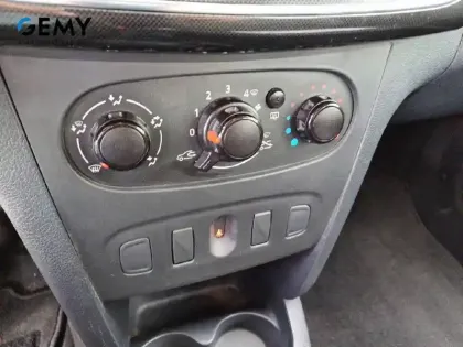 Photo 13 Dacia Sandero  SCe 75