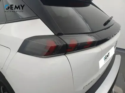 Photo 8 Peugeot 2008  PureTech 100 S&S BVM6