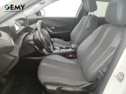 Photo 11 Peugeot 2008  PureTech 100 S&S BVM6