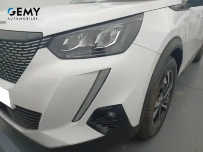 Photo 9 Peugeot 2008  PureTech 100 S&S BVM6