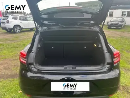 Photo 45 Renault Clio Gén. V (BJA) Ph1 NG Equilibre 5