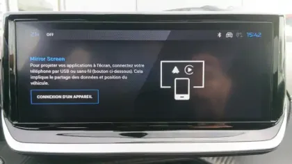 Photo 25 Peugeot 208  Hybrid 100 e-DCS6