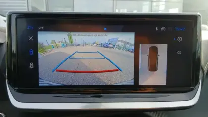 Photo 24 Peugeot 208  Hybrid 100 e-DCS6