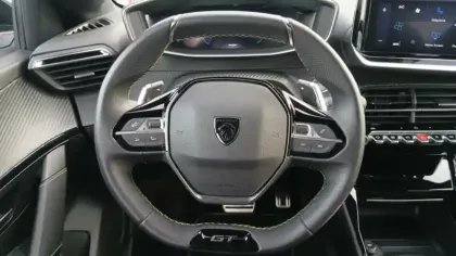 Photo 18 Peugeot 208  Hybrid 100 e-DCS6