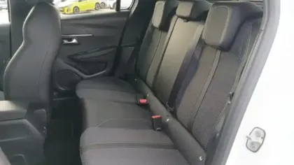 Photo 10 Peugeot 208  Hybrid 100 e-DCS6