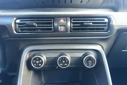 Photo 17 Citroën C3  Turbo 100 ch BVM6