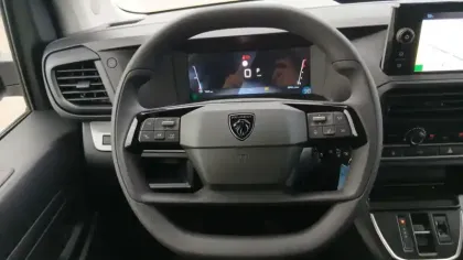 Photo 18 Peugeot Expert  FGN M BLUEHDI 180 S&S EAT8