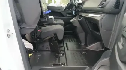 Photo 30 Peugeot Expert  FGN M BLUEHDI 180 S&S EAT8