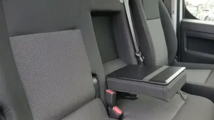 Photo 28 Peugeot Expert  FGN M BLUEHDI 180 S&S EAT8