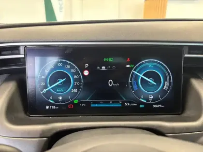 Photo 81 Hyundai Tucson  1.6 T-GDI 230 Hybrid BVA6