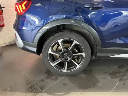 Photo 17 Audi Q3  Sportback 45 TFSIe 245 ch S tronic 6